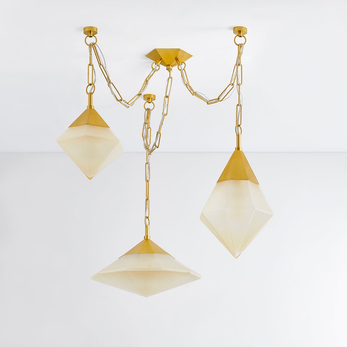 Angelique 3-Lighth Chandelier