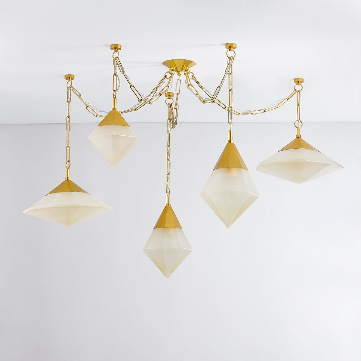Angelique 5-Lighth Chandelier