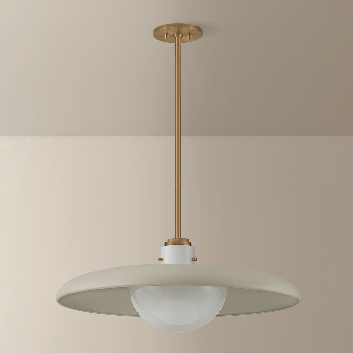 Gustavo Pendant Light