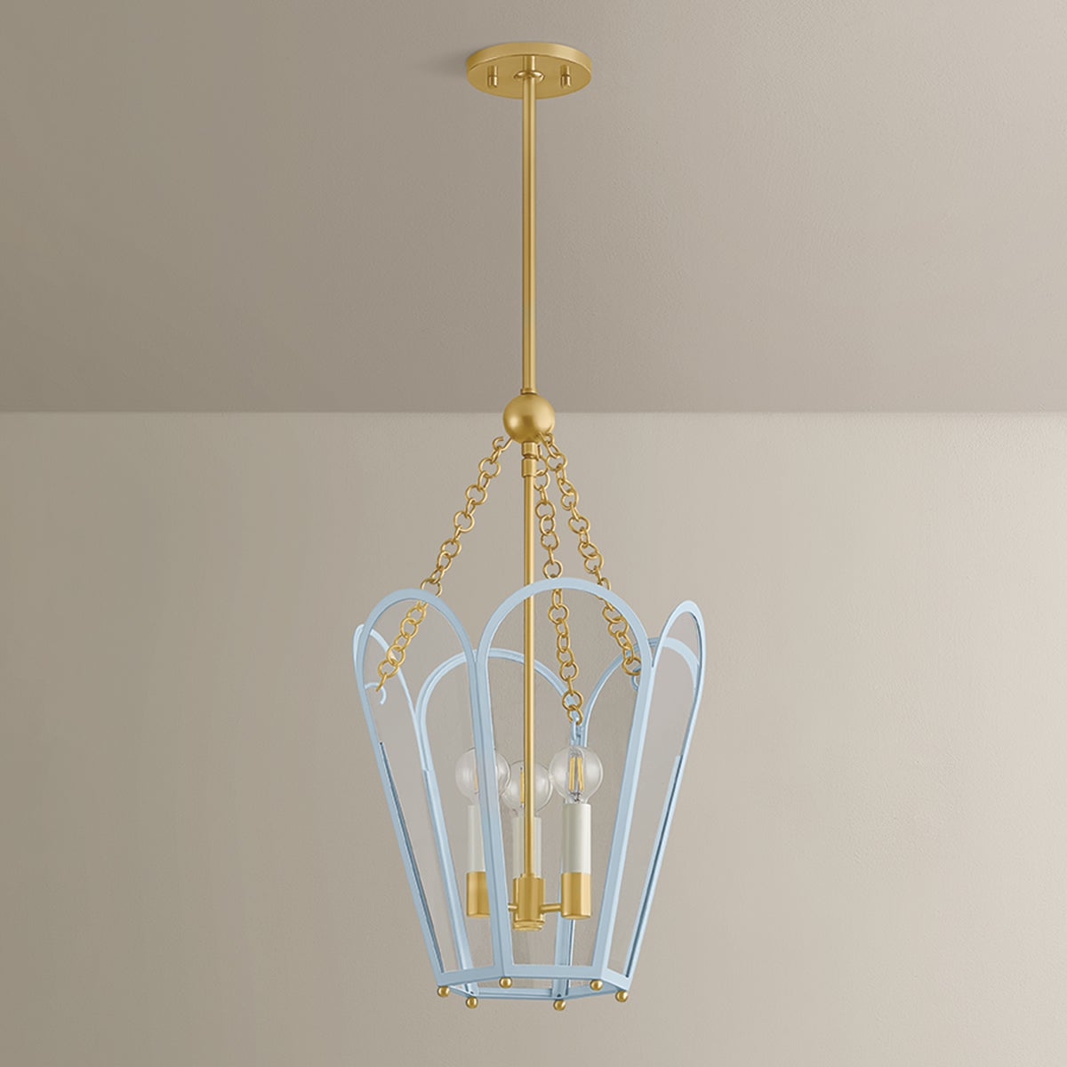Clarisse Lantern 13"