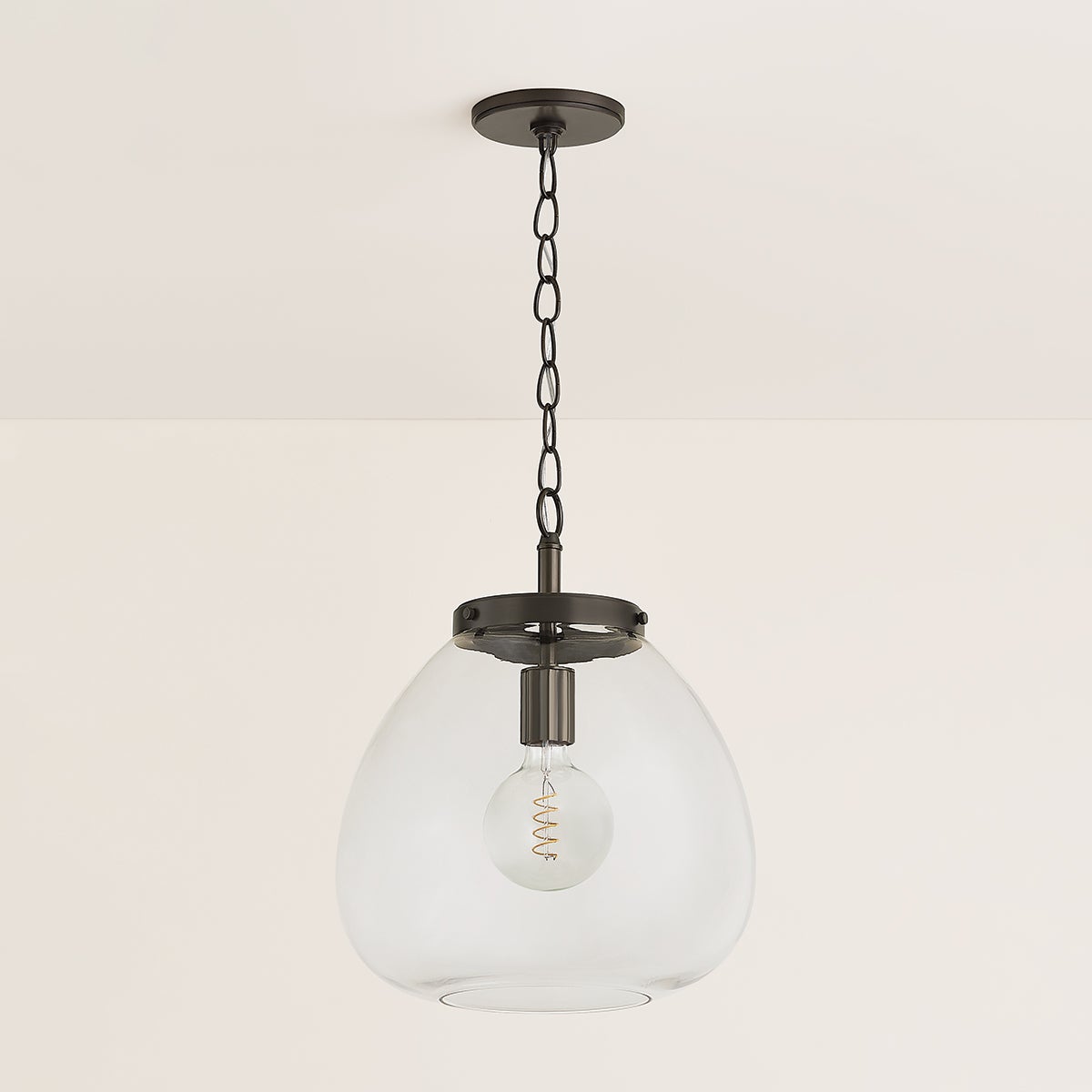 Della Pendant