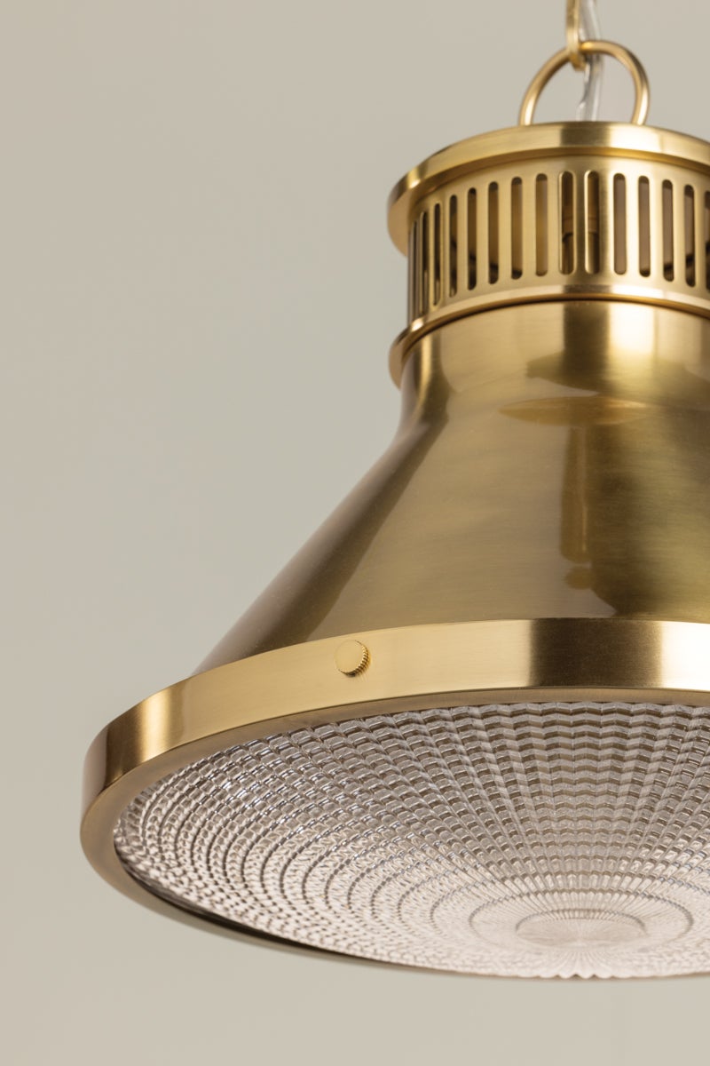 Highclere Pendant