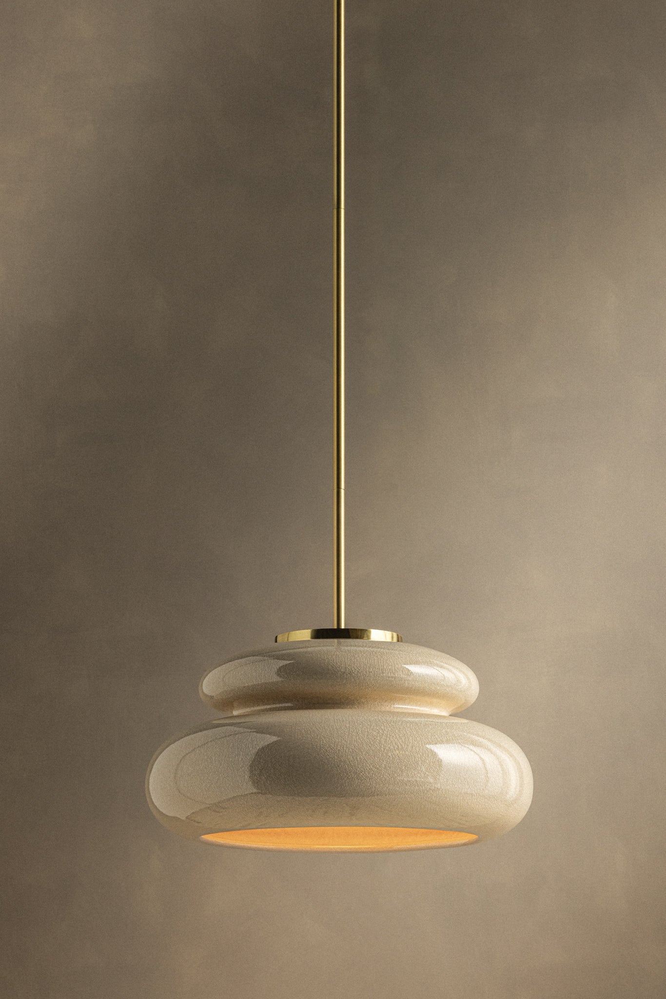 Pia Pendant Light