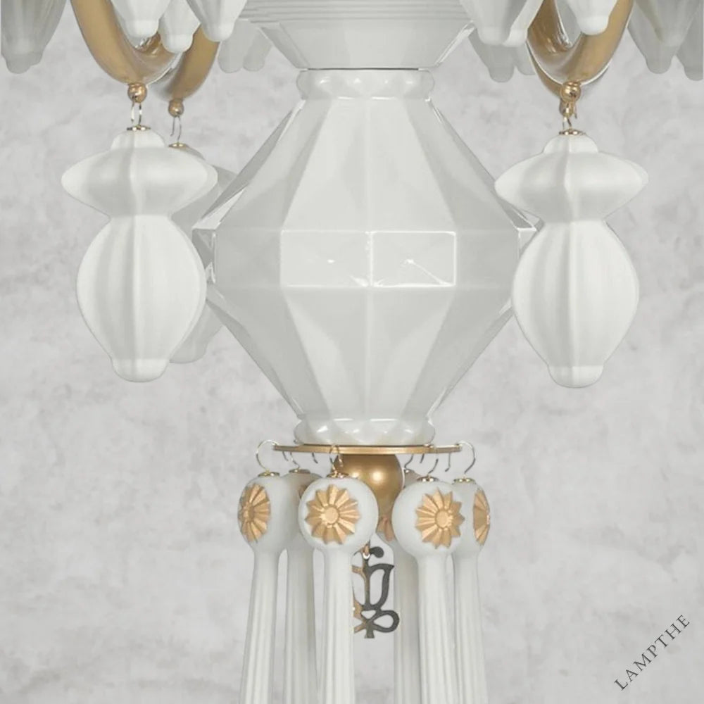 Belle De Nuit 12-Lights Chandelier