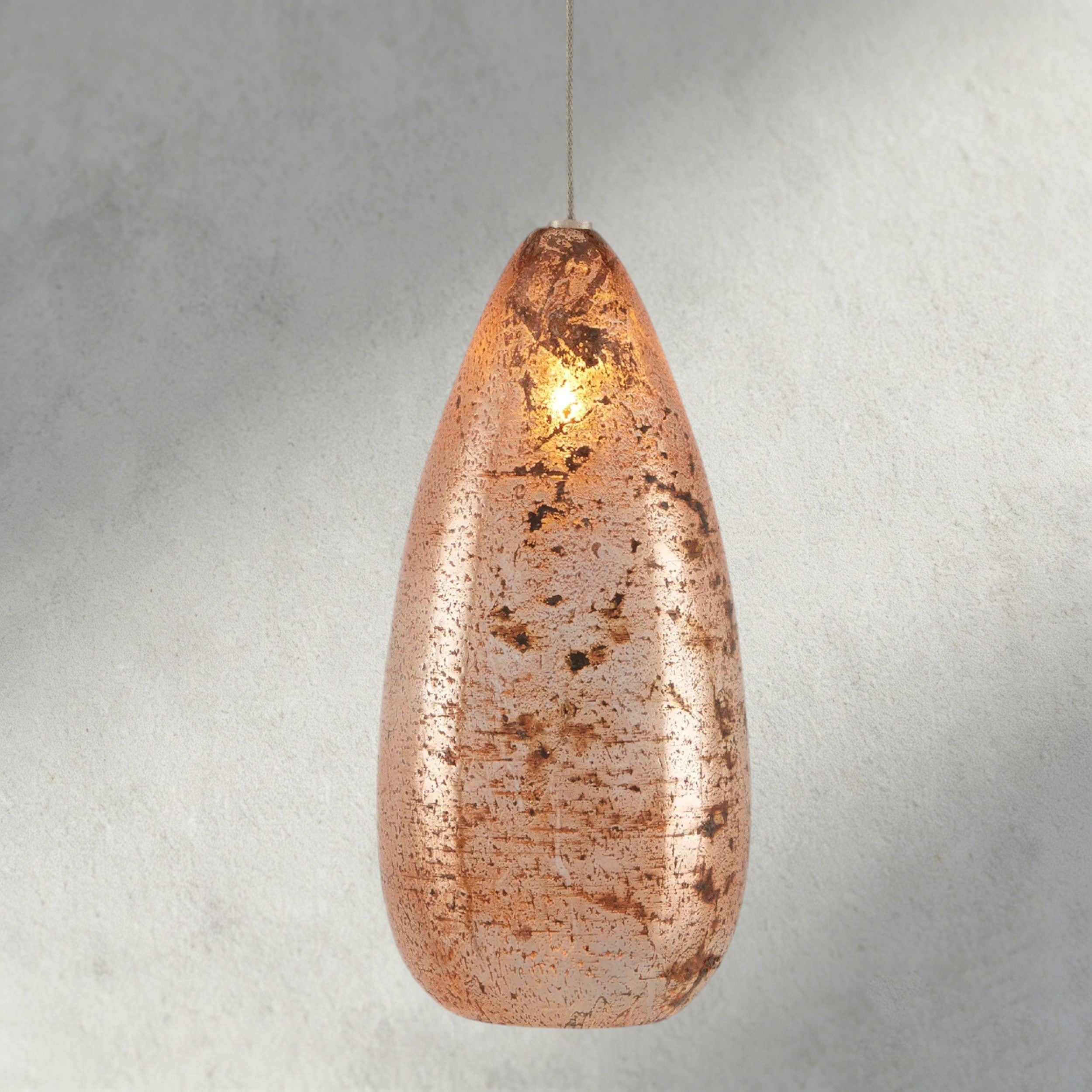Edda Pendant