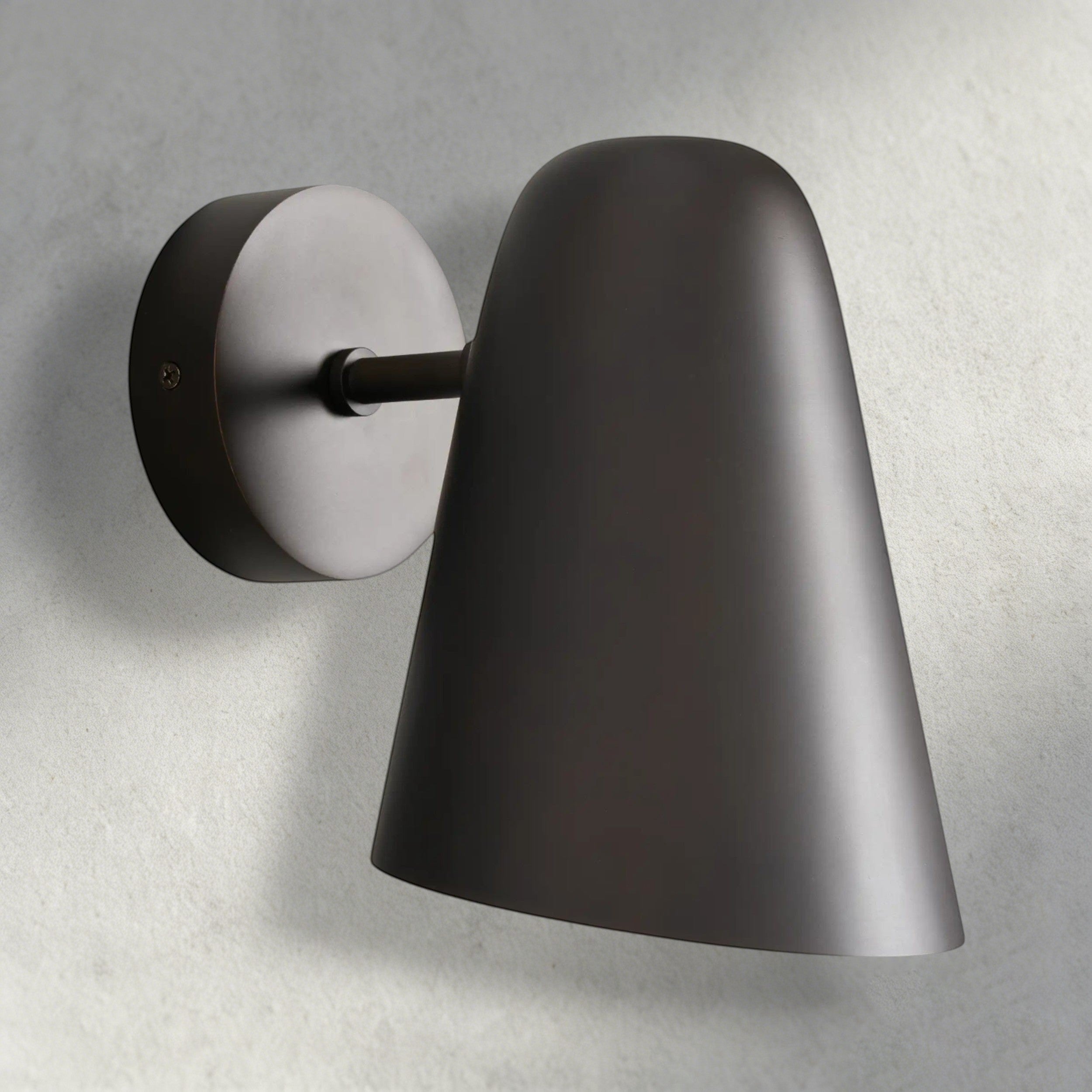 Bronze Elih Sconce