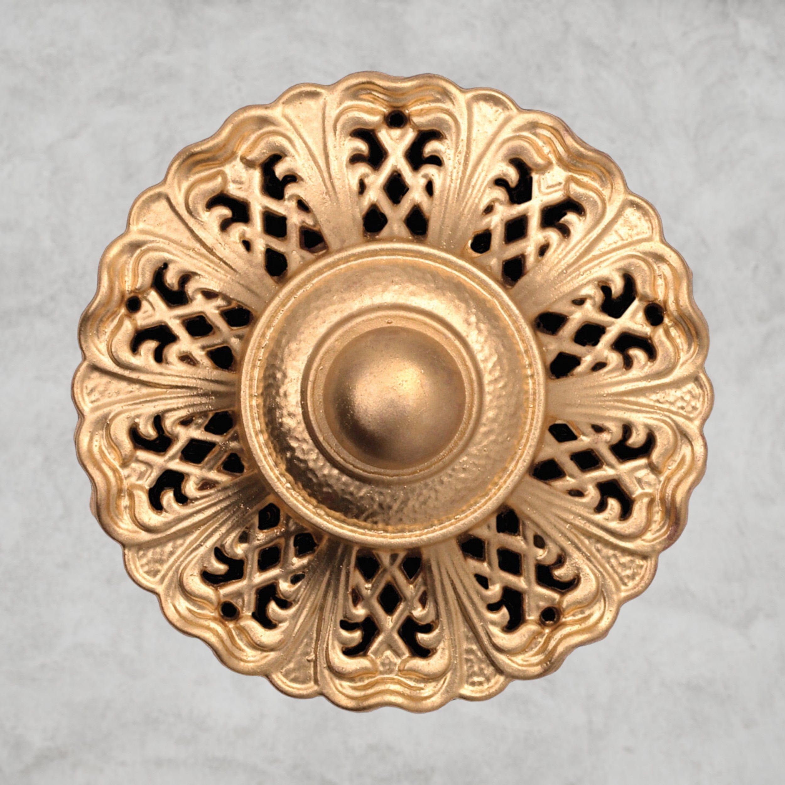 La Scala Chandelier 23"