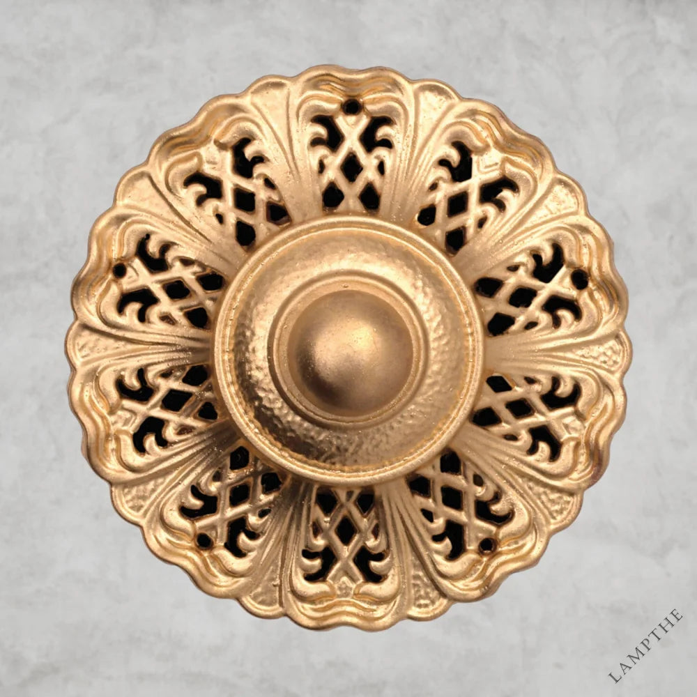 La Scala Chandelier 28"