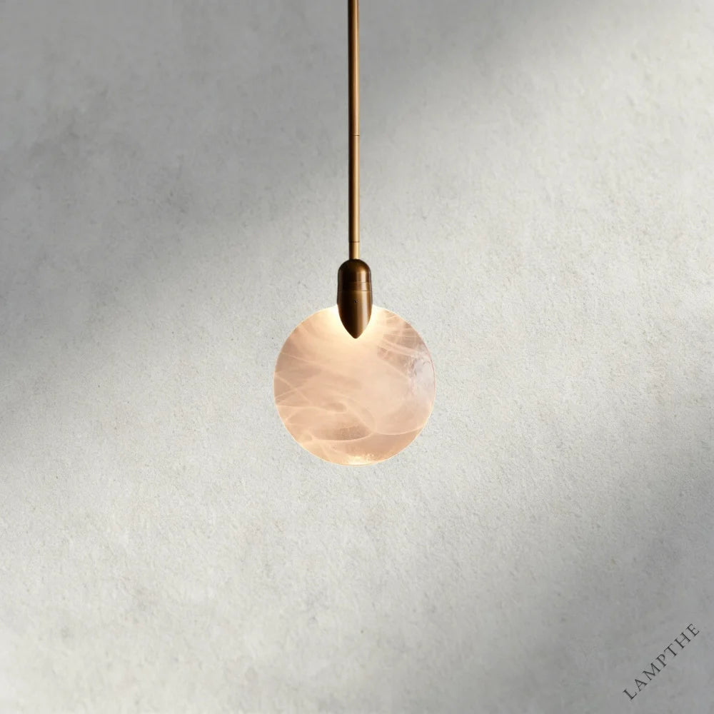 Lyla Single Pendant