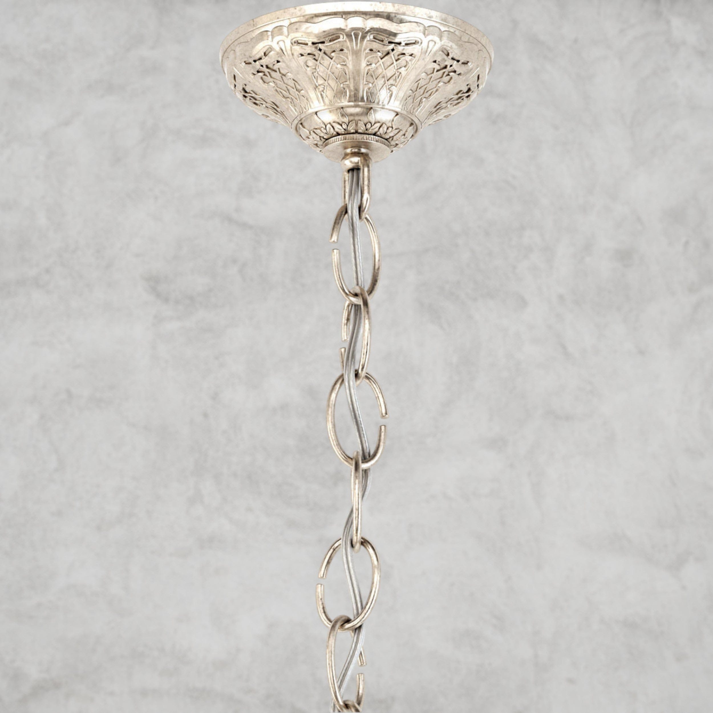 Milano Chandelier 24"