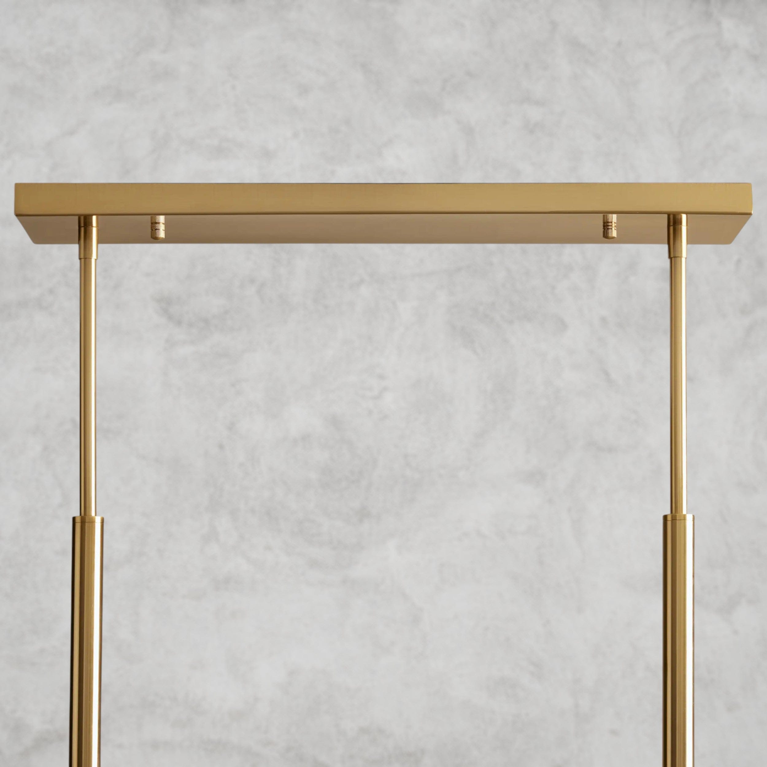 Roscoe Linear Chandelier 60“, 72”