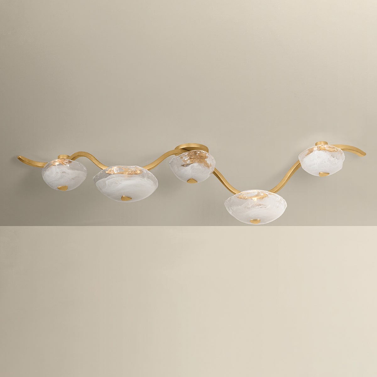 Kune Close-To-Ceiling 22.25w"