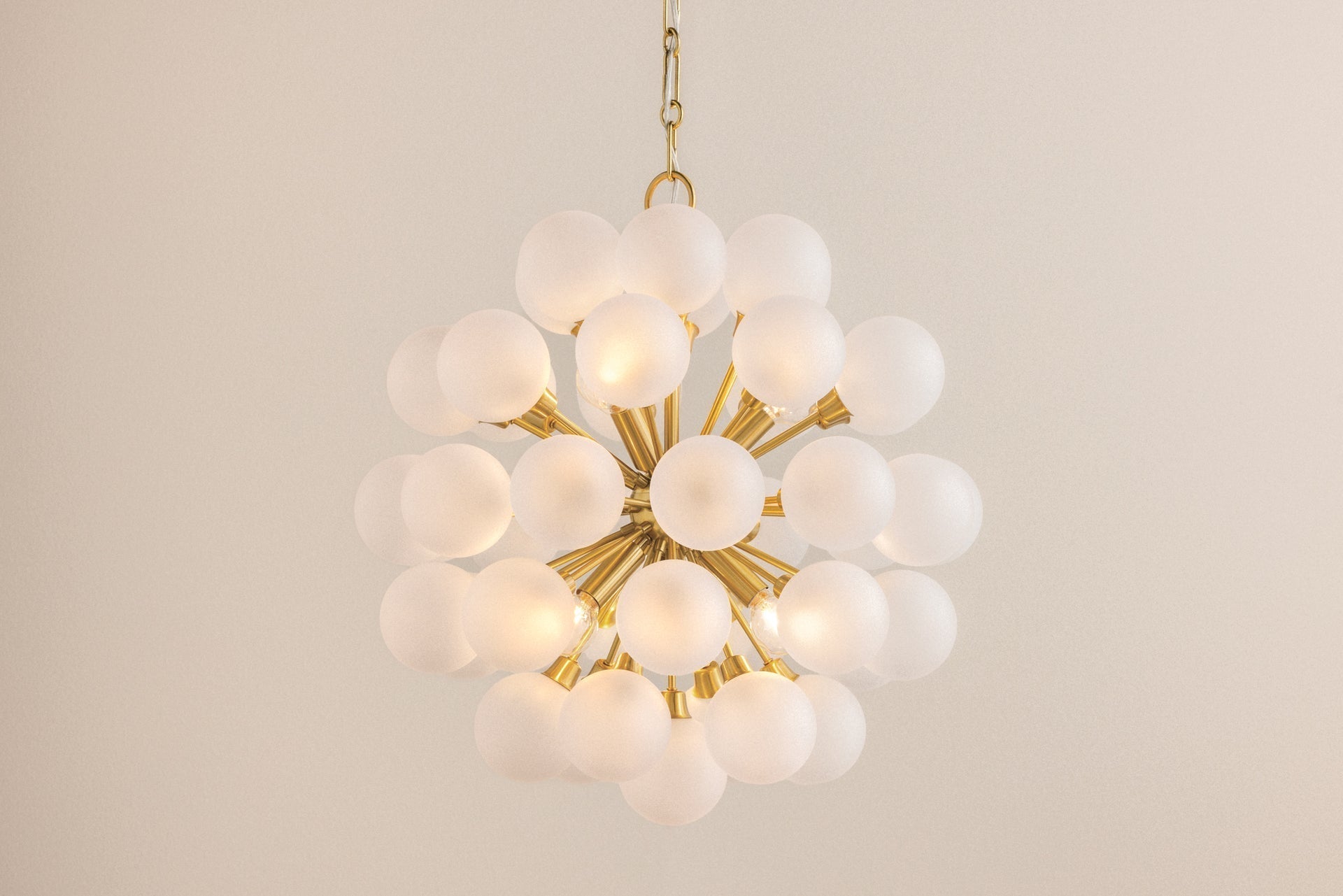 Antoneta Chandelier