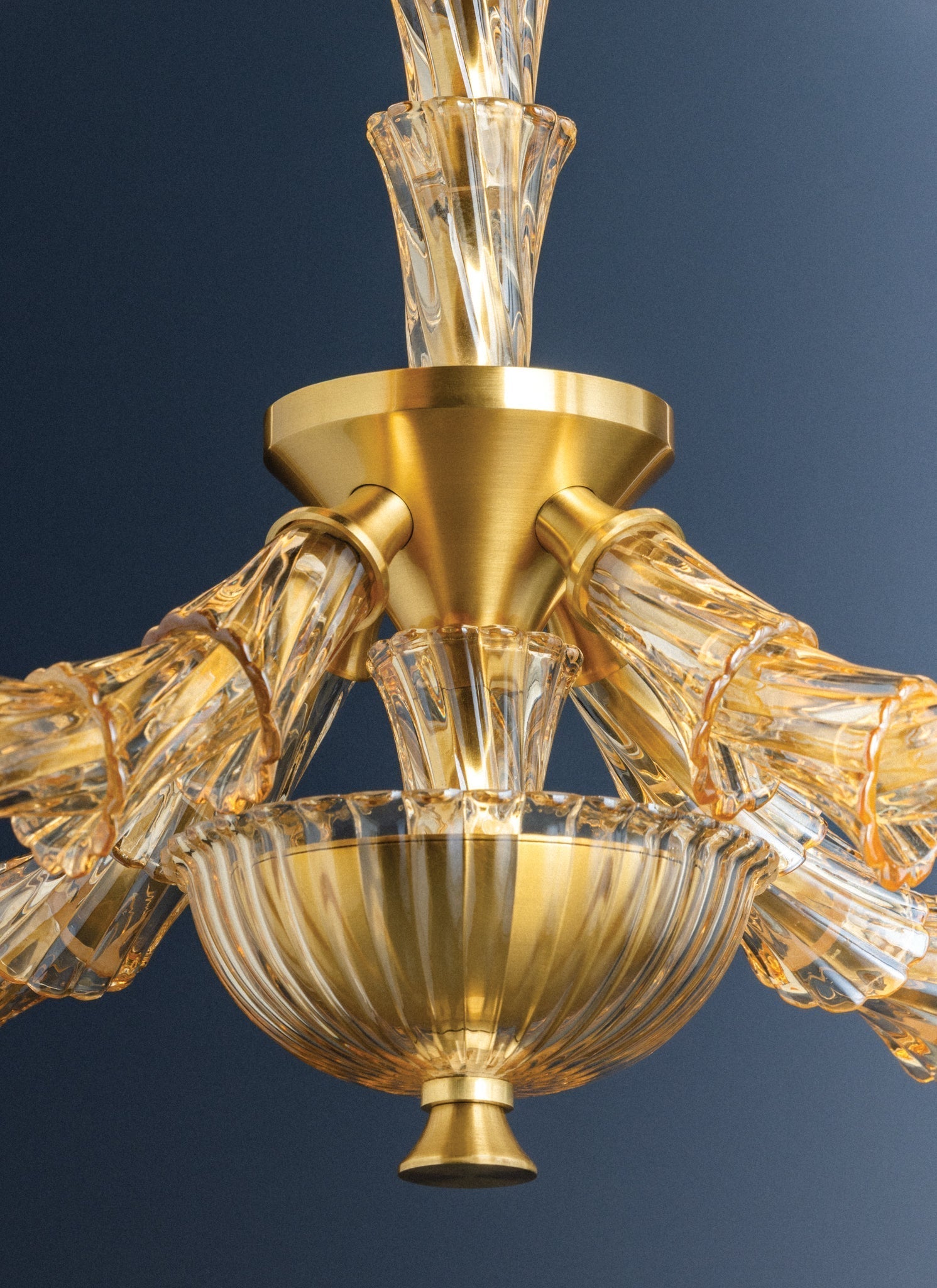 Calumet Chandelier 25"