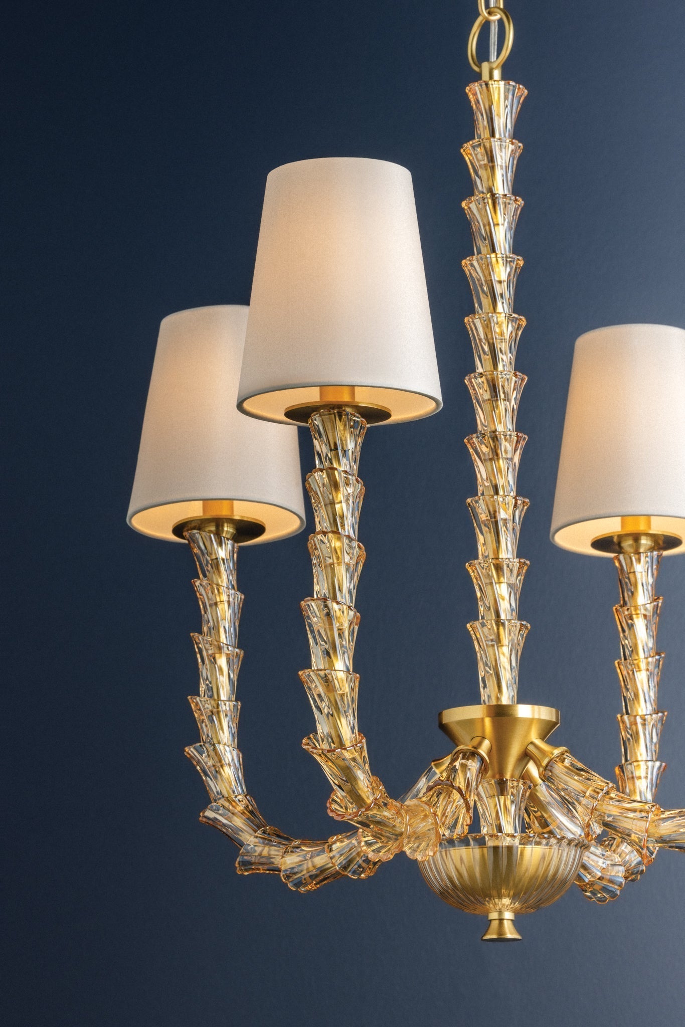 Calumet Chandelier 25"