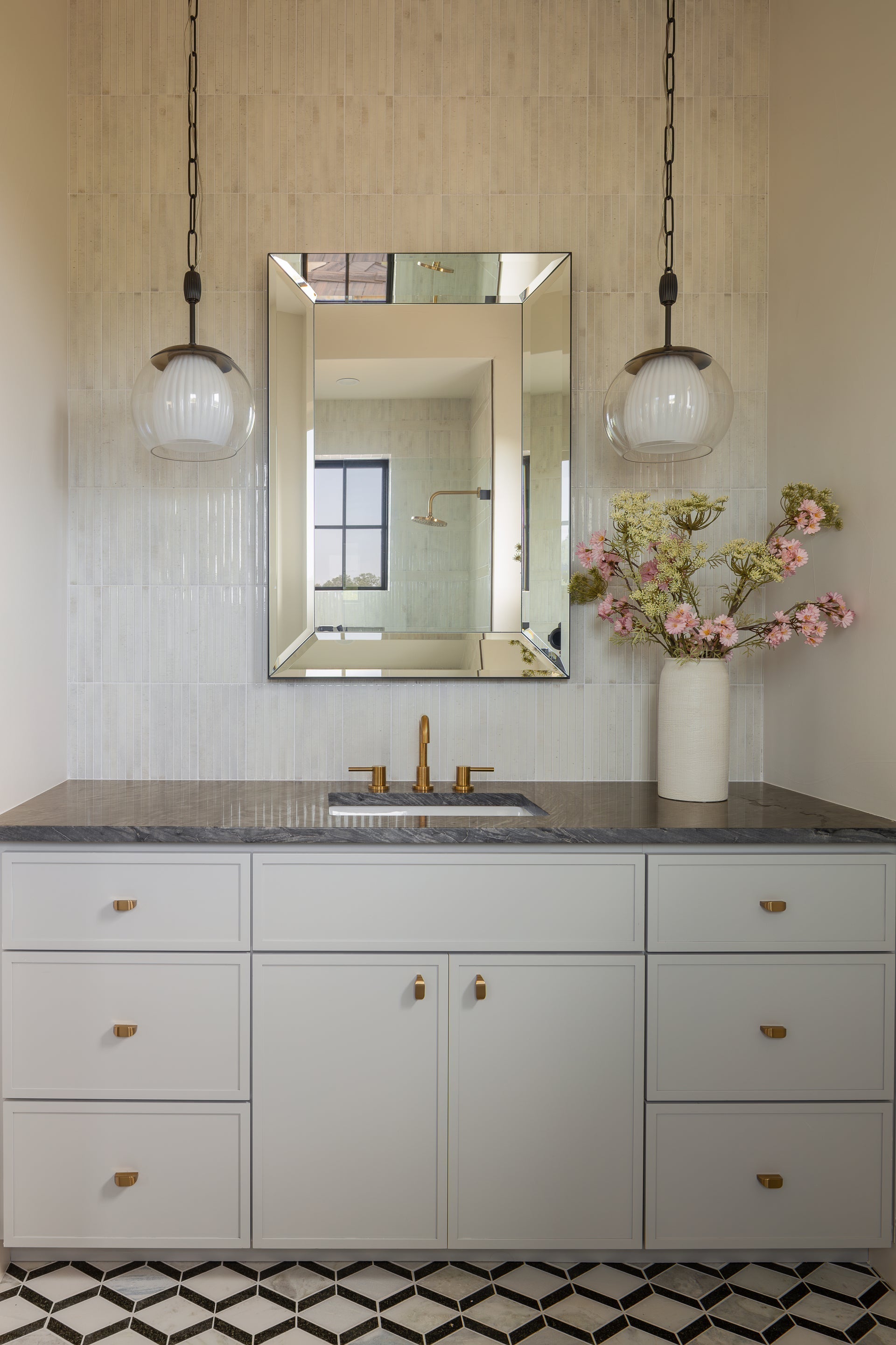 Clementon Pendant