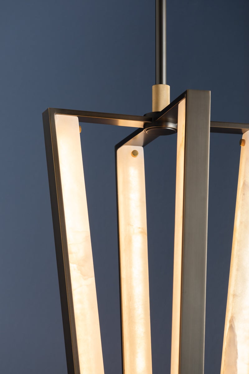 Edgemere Pendant