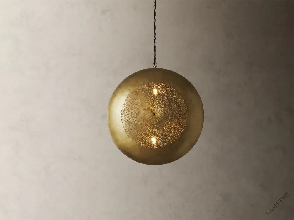 Astrid Circle Pendant