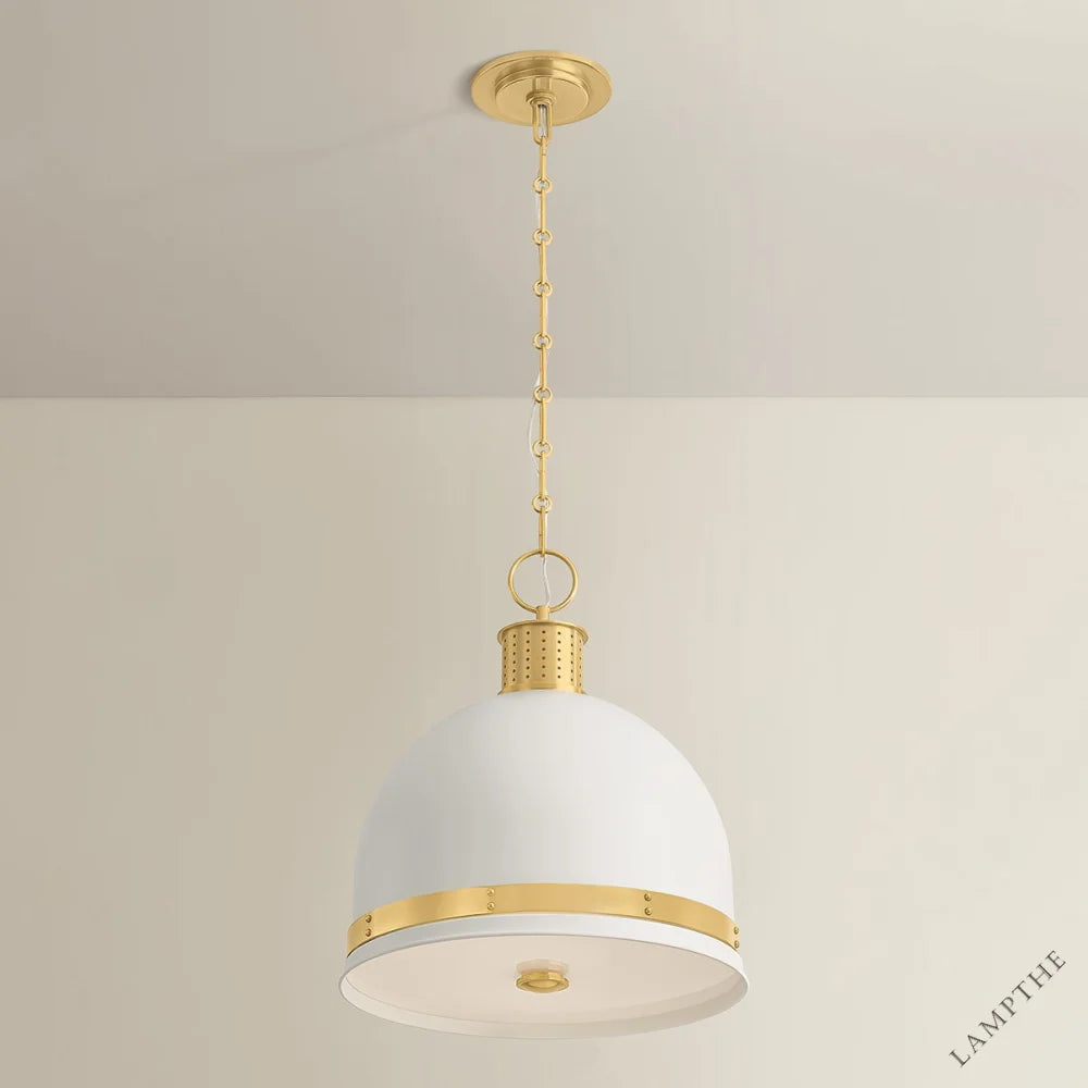 Briscoe Pendant