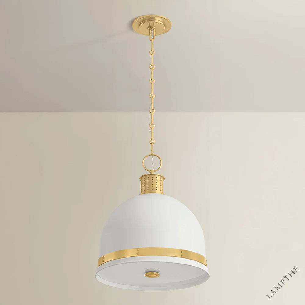 Briscoe Pendant