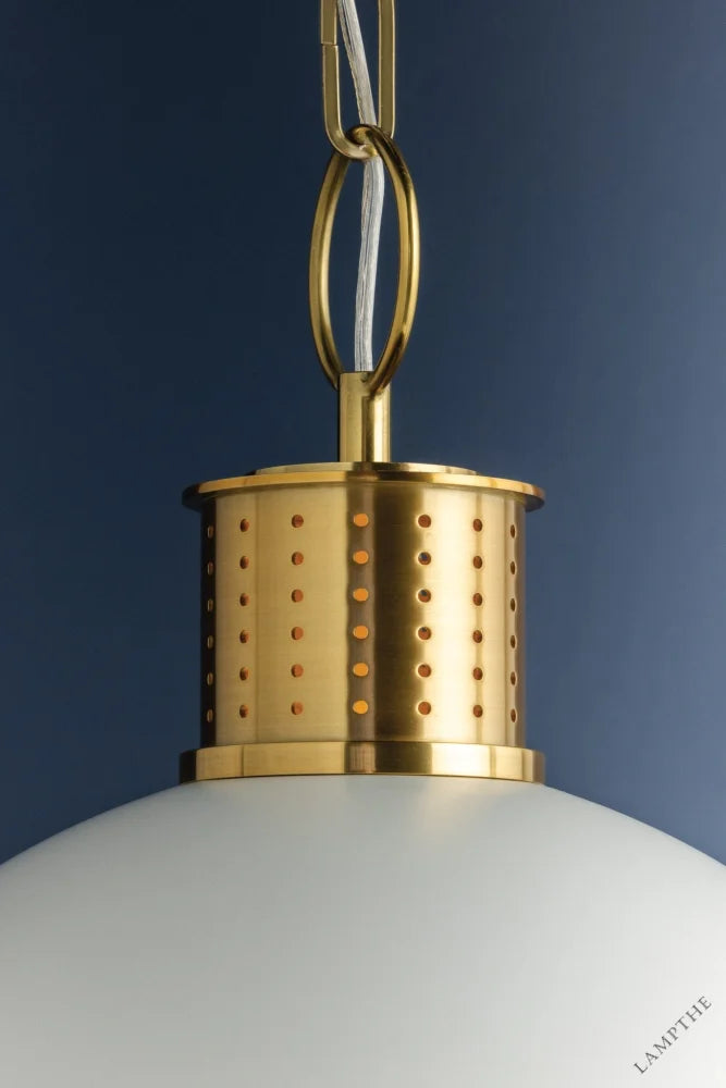Briscoe Pendant