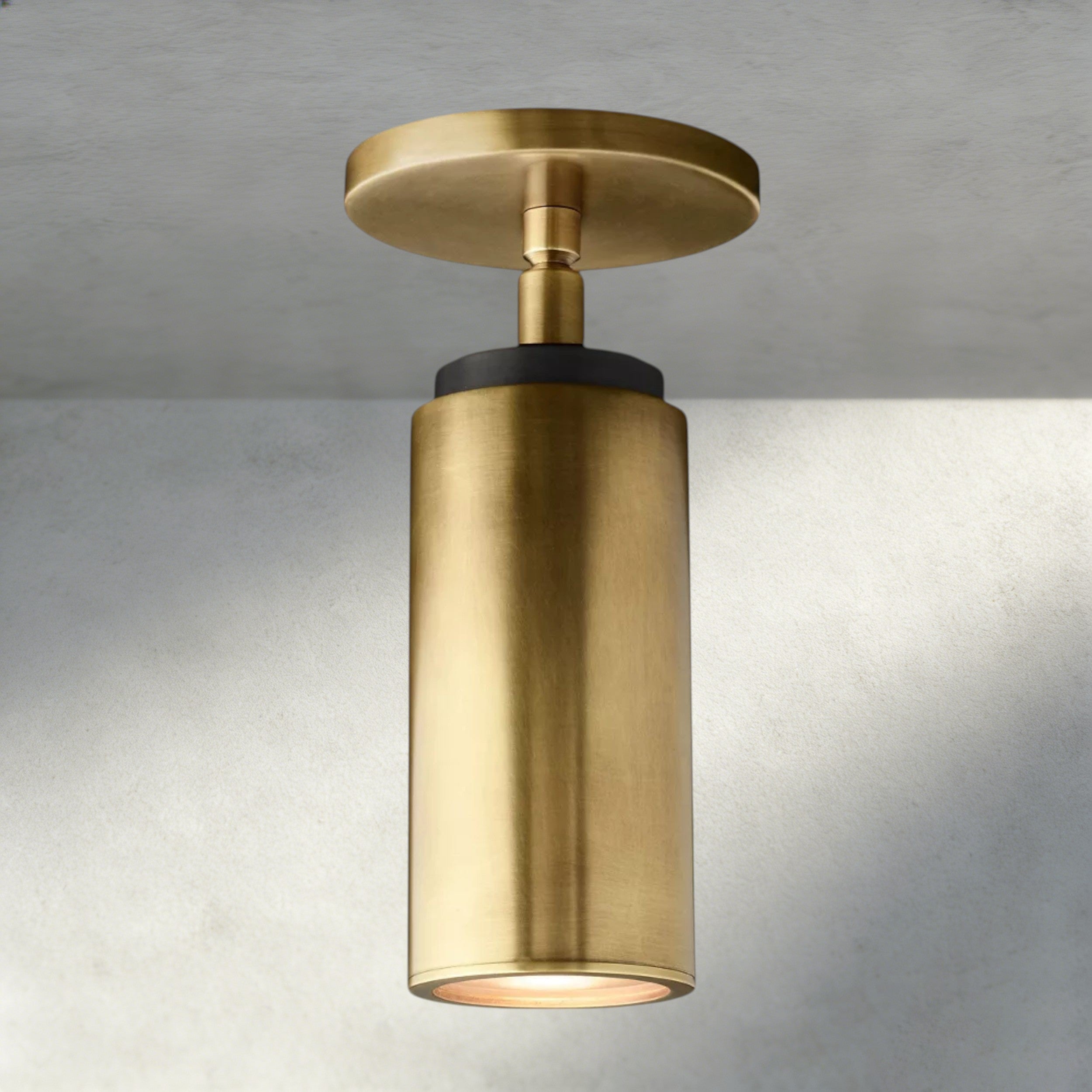CHAMPEAUX PIVOTING FLUSHMOUNT 9"