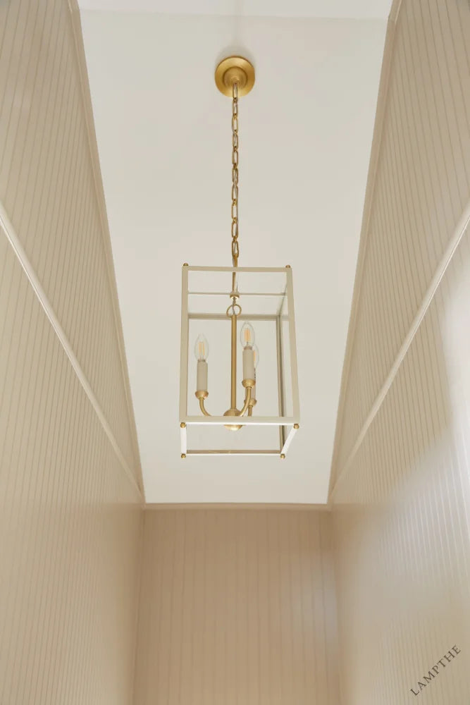 Chaselton Lantern