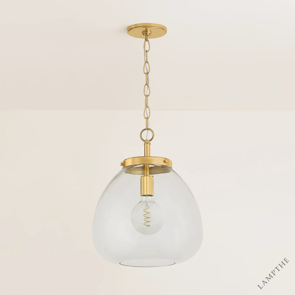 Della Pendant