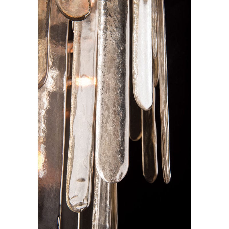 Fenwater 16 - Light Chandelier