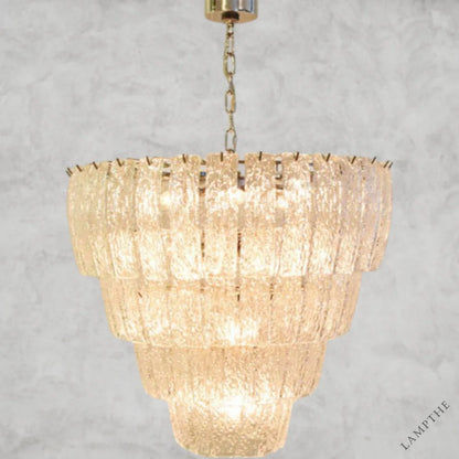Brass / 8 Gloria Chandelier