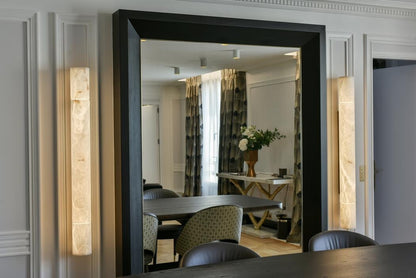 Venus Modern Linear Alabaster Wall Sconce 3"4.7"