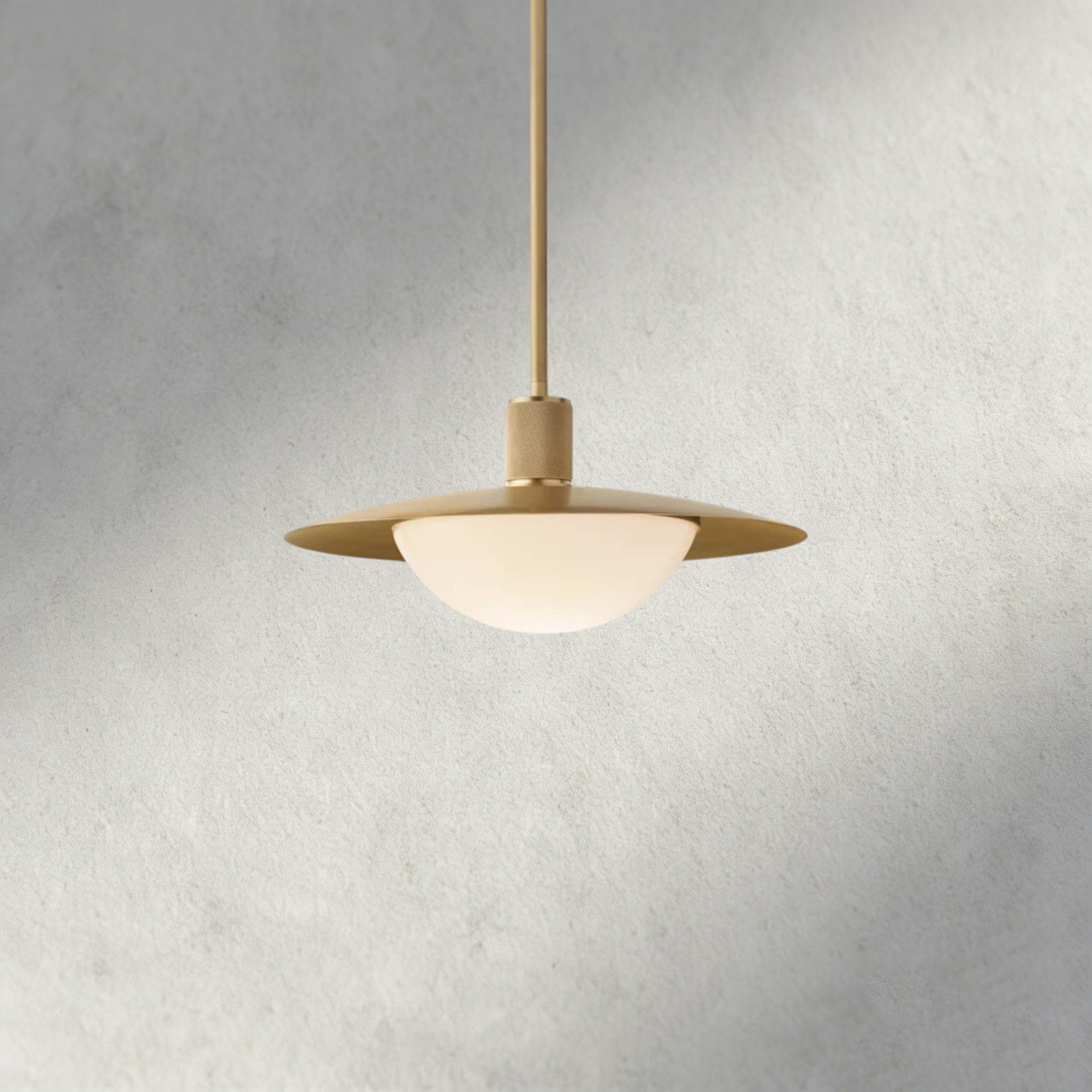 14" / Brass Kennan Round Pendant 14", 18"