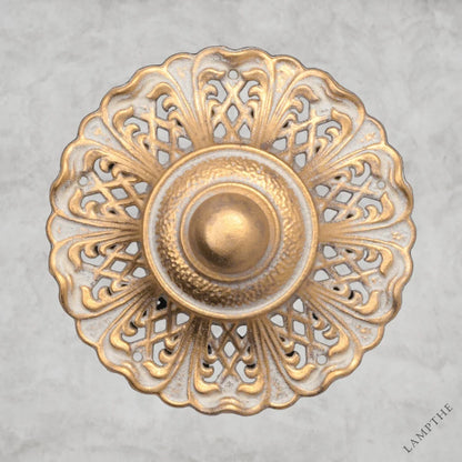 La Scala Chandelier 28"
