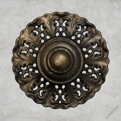 La Scala Chandelier 28"