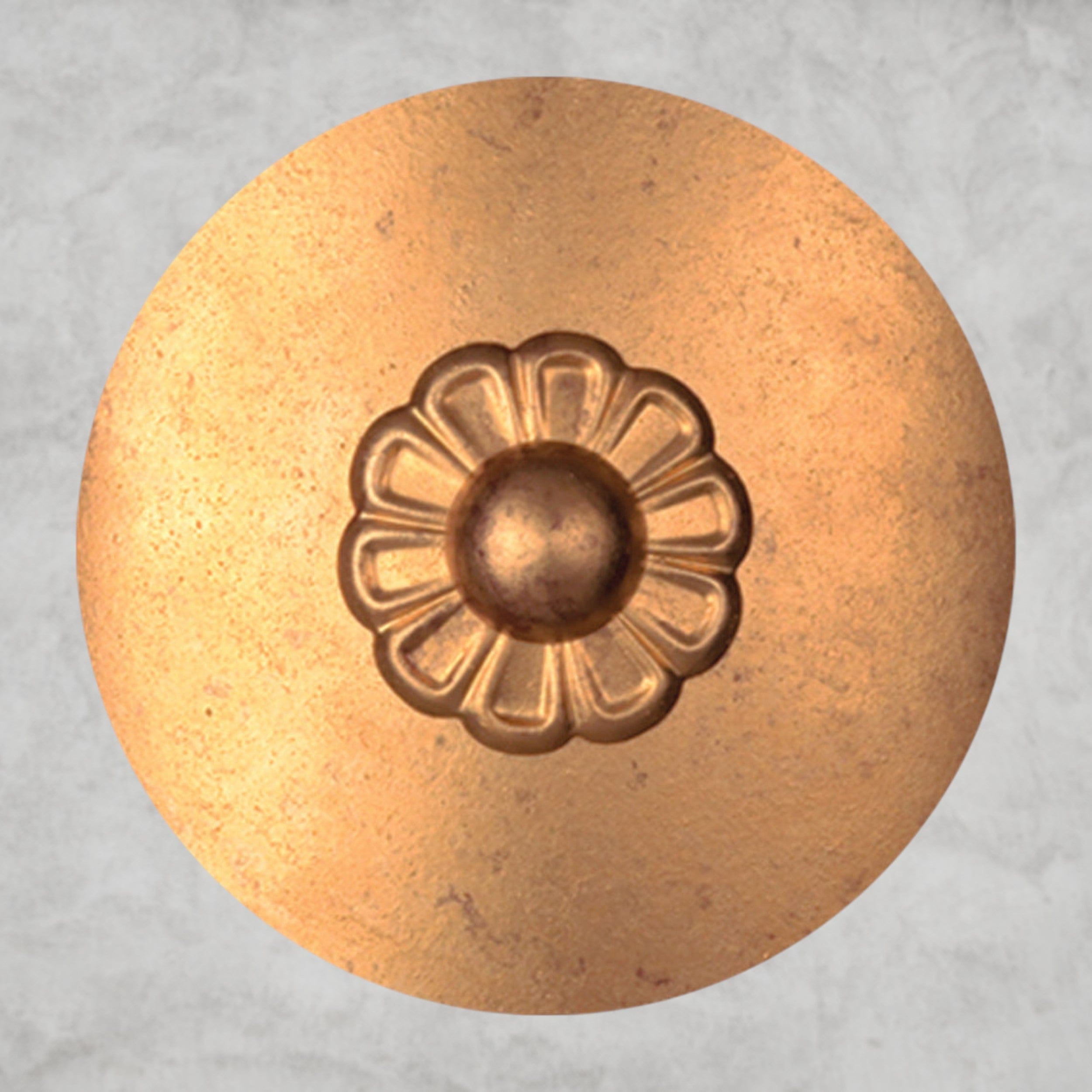 French Gold / Heritage Crystal New Orleans Chandelier 36“