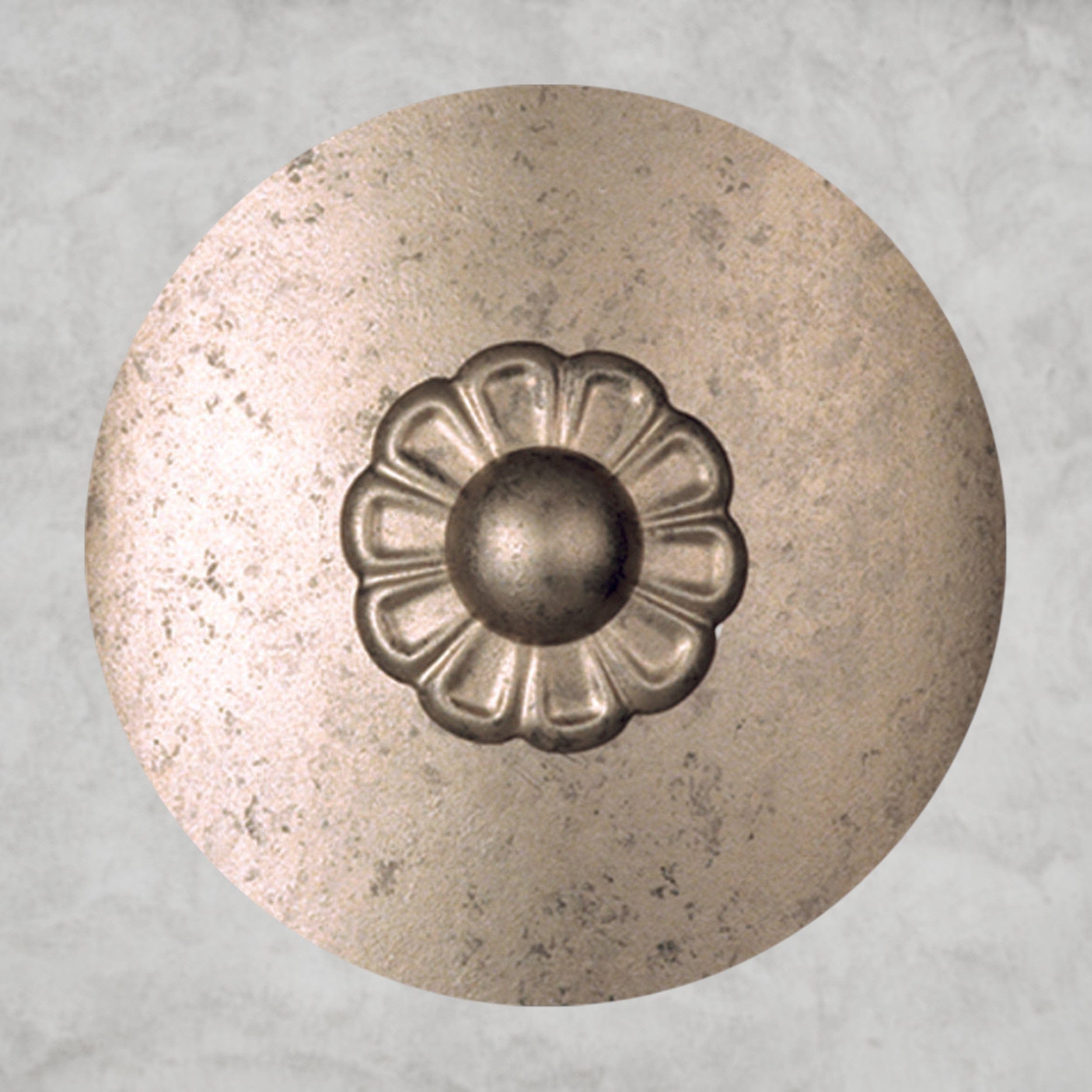 Renaissance Chandelier 23"