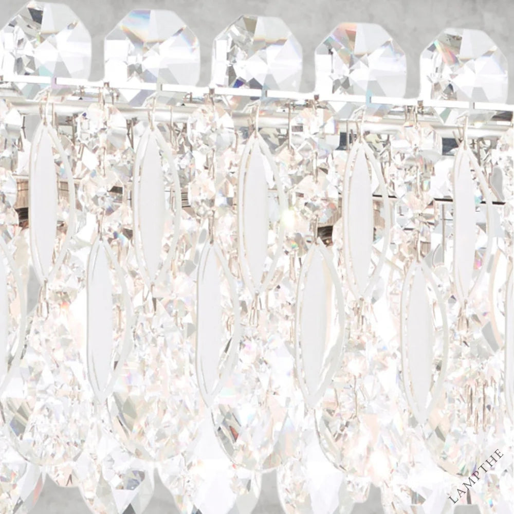 Sarella 18 - Light Chandelier