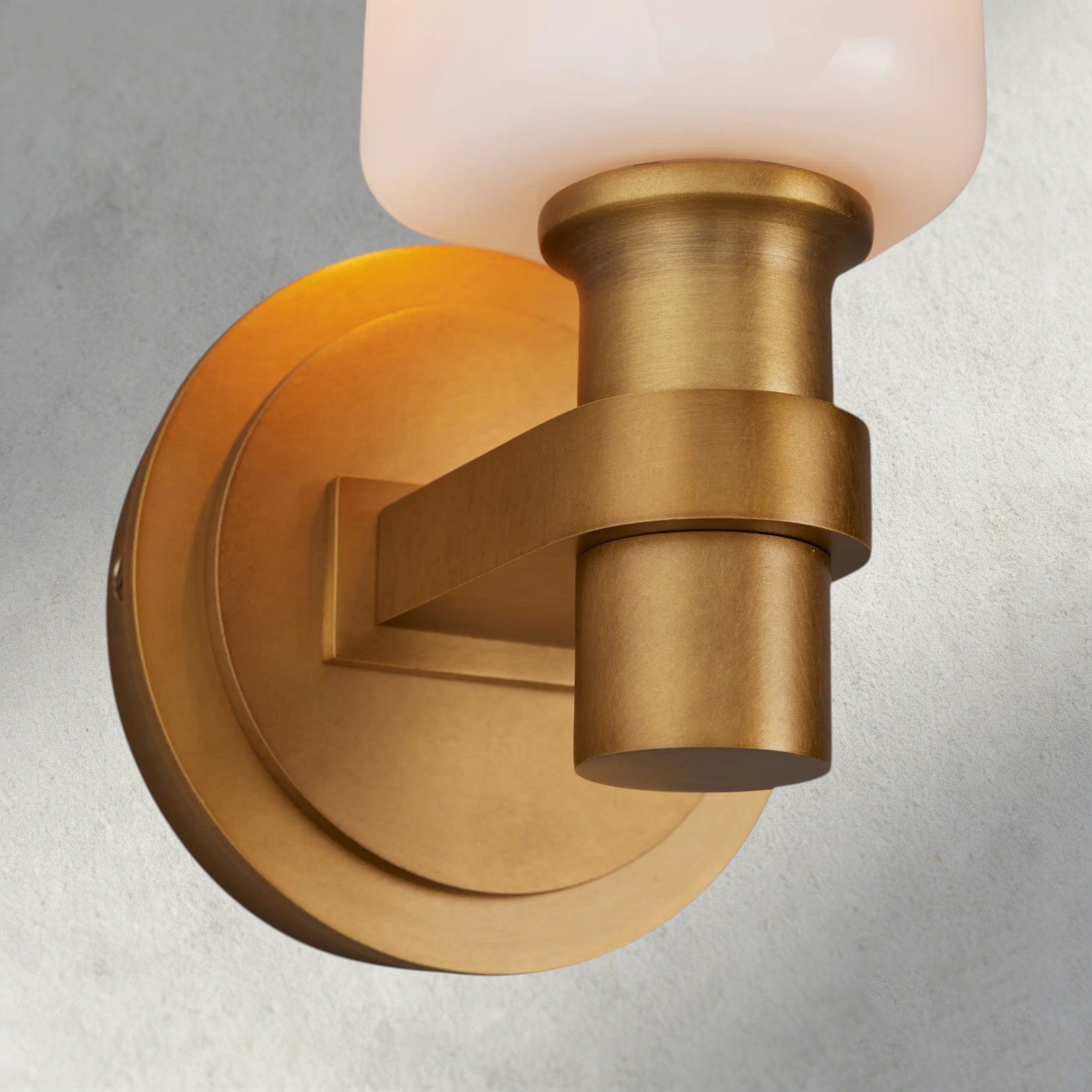 Zayd Sconce